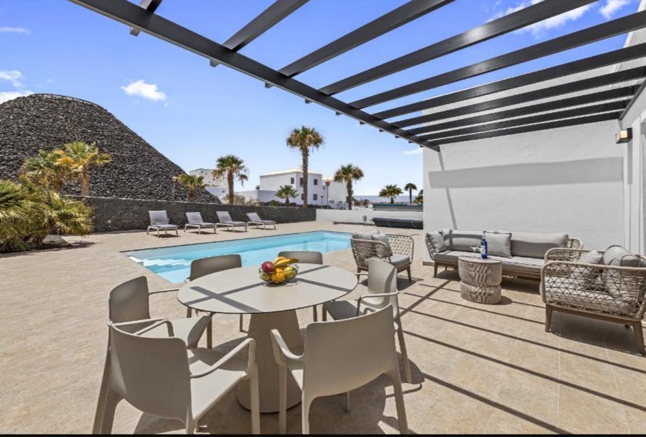 Lanzarote Marina Volcan Villa Playa Blanca